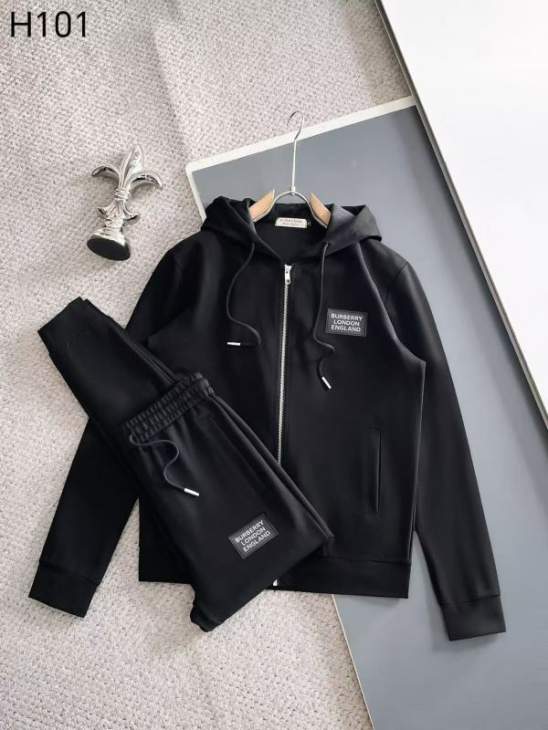 Picture of Burberry Sweater Suits _SKUBurberryM-3XL8qxH10137381
